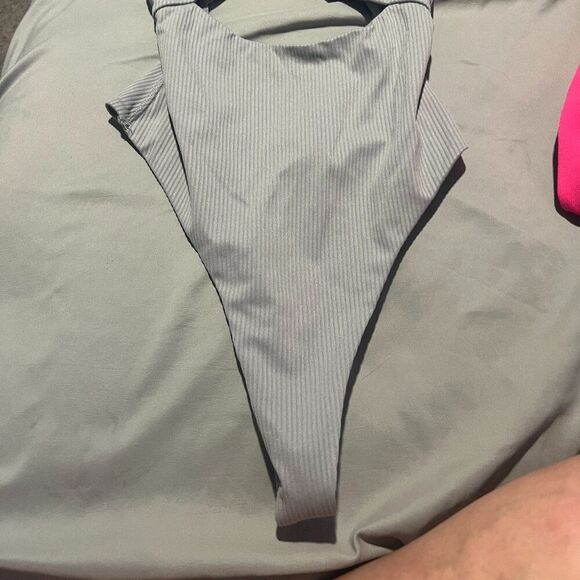 For love & lemons grey bodysuit size small - Picture 2 of 6